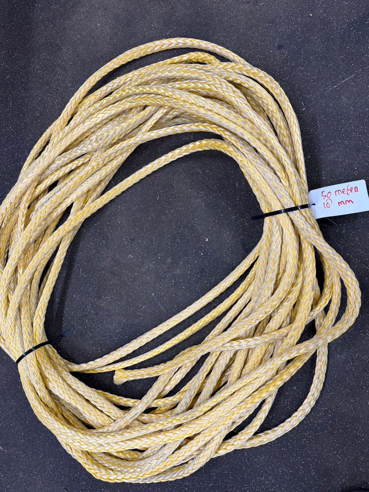 Gebruikte dyneema 50 meter / 18mm