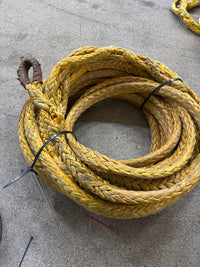 Gebruikte Dyneema 18mm 2 kleine ogen van ca 10cm