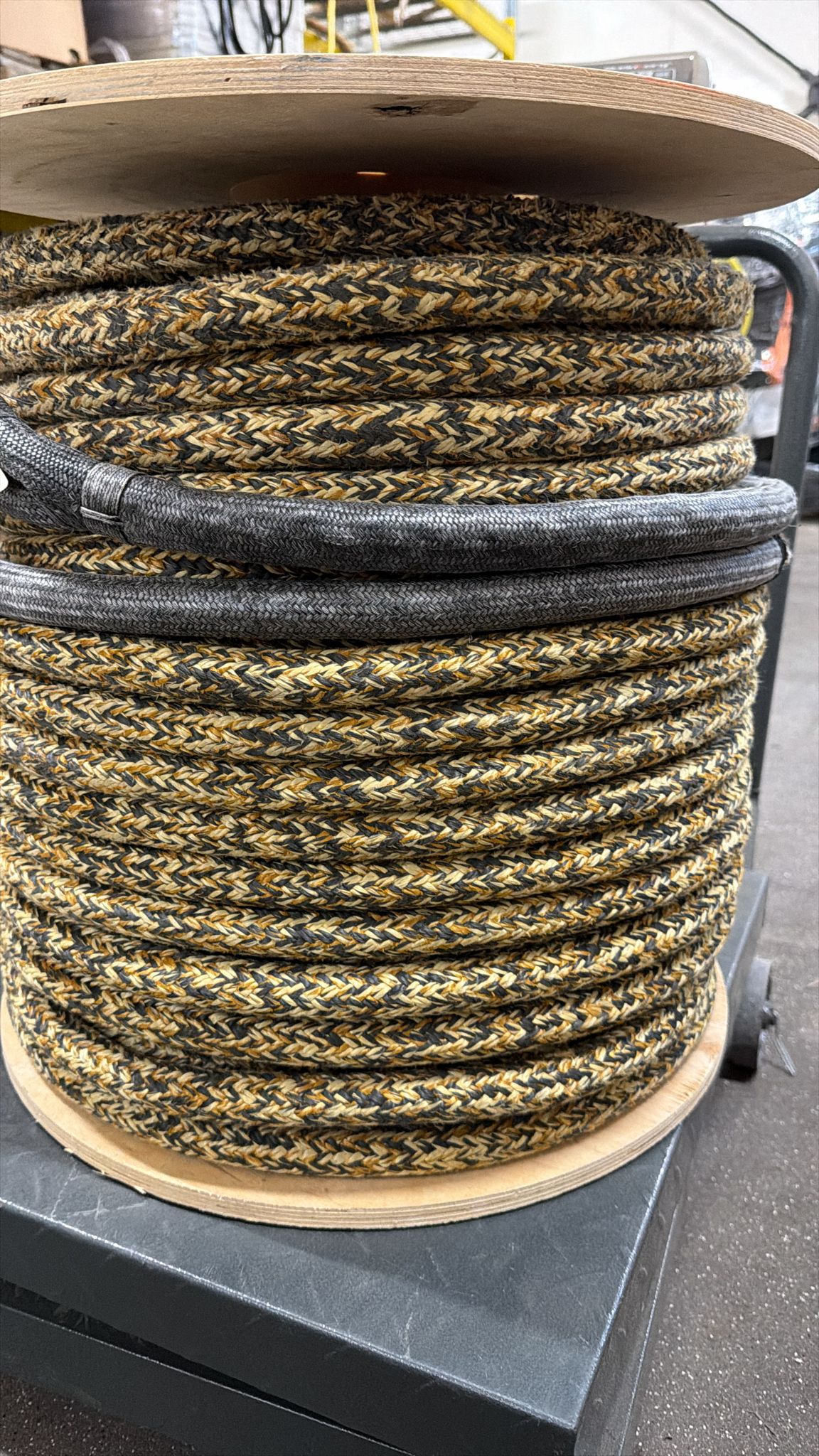 Gebruikte dyneema met mantel | 28mm ca 120m