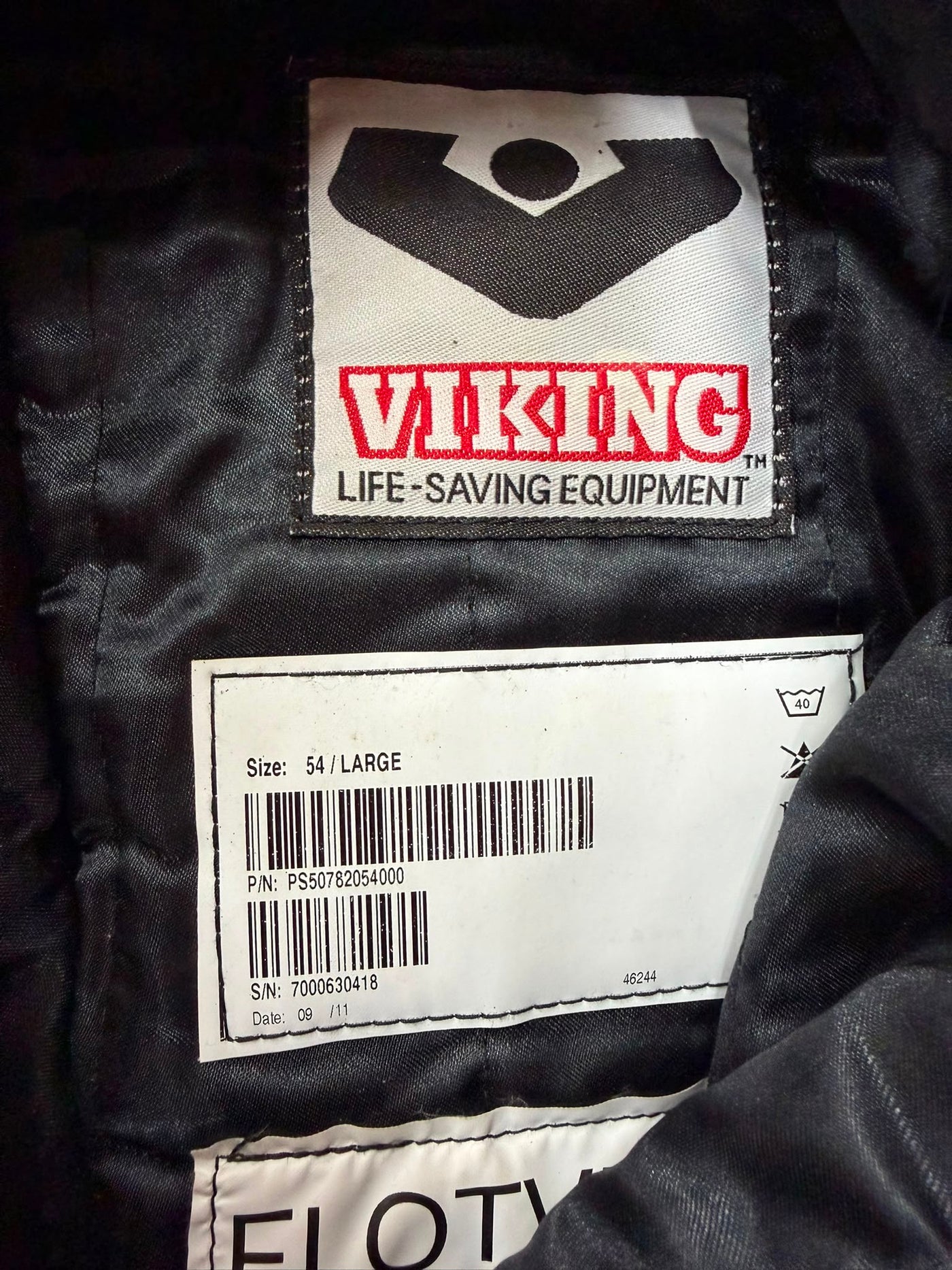 VIKING Life Saving immersion suit | Size L