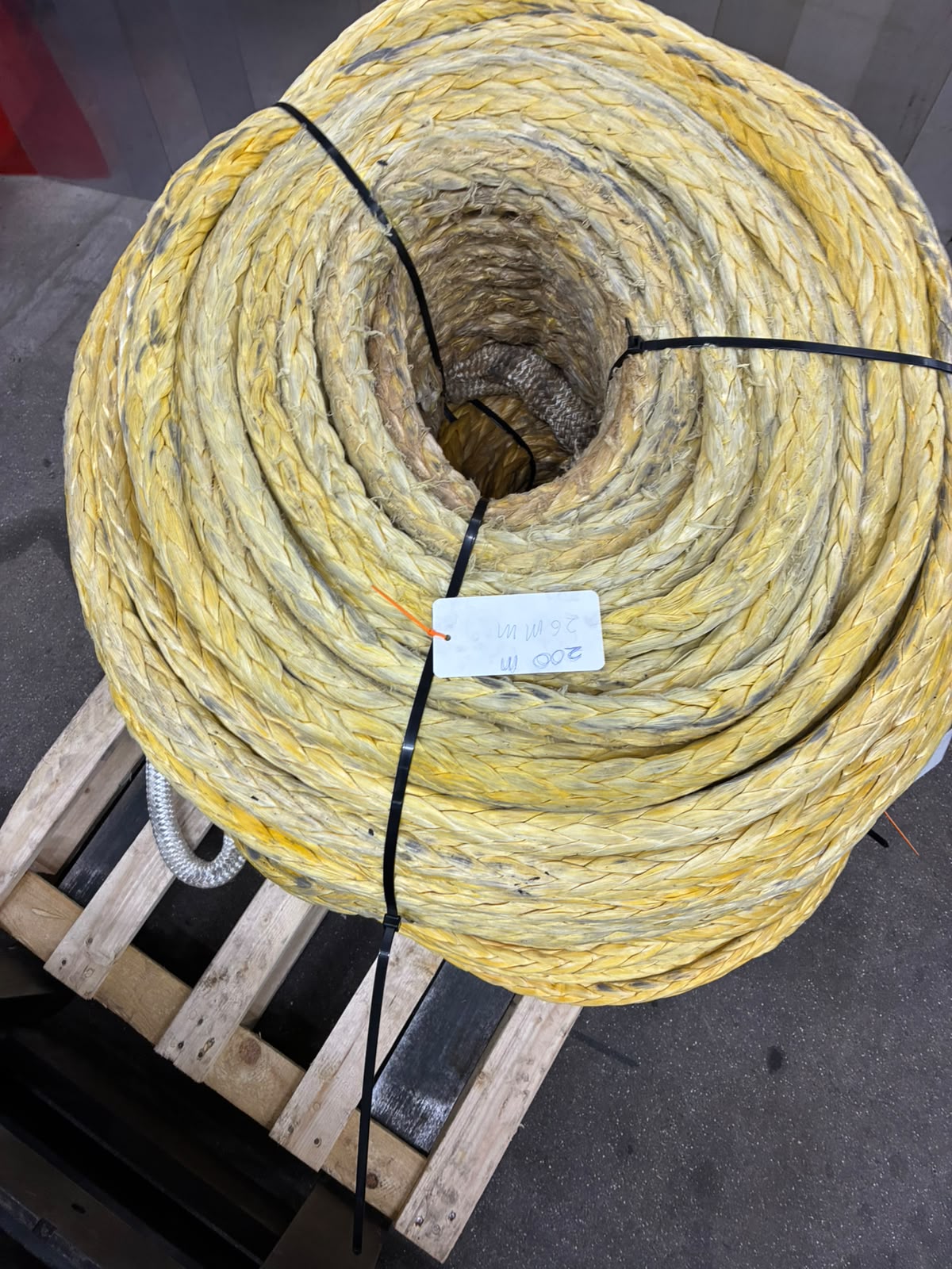 Gebruikte dyneema 200 meter/ 26mm