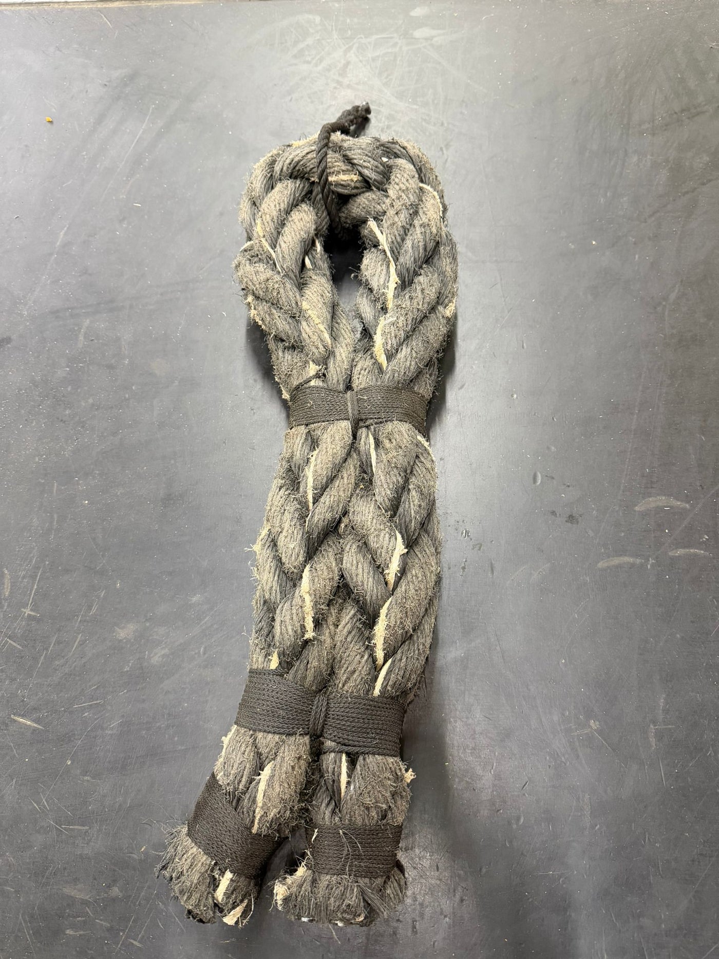 Touwfender inclusief hijsoog 60cm