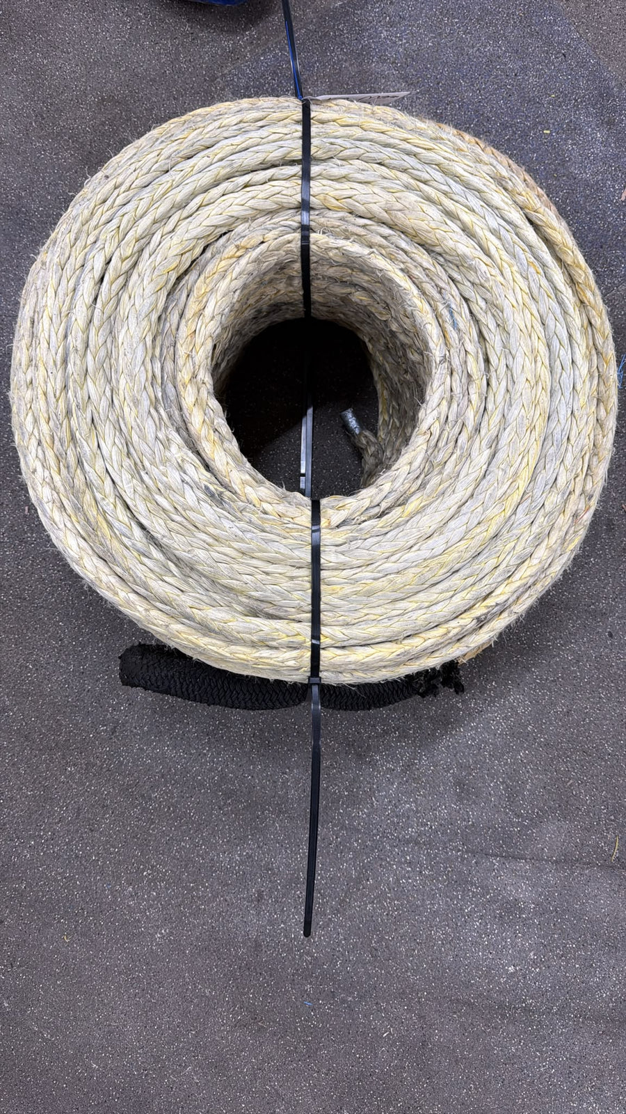 Gebruikte dyneema 176m / 20mm +oogje van 50cm