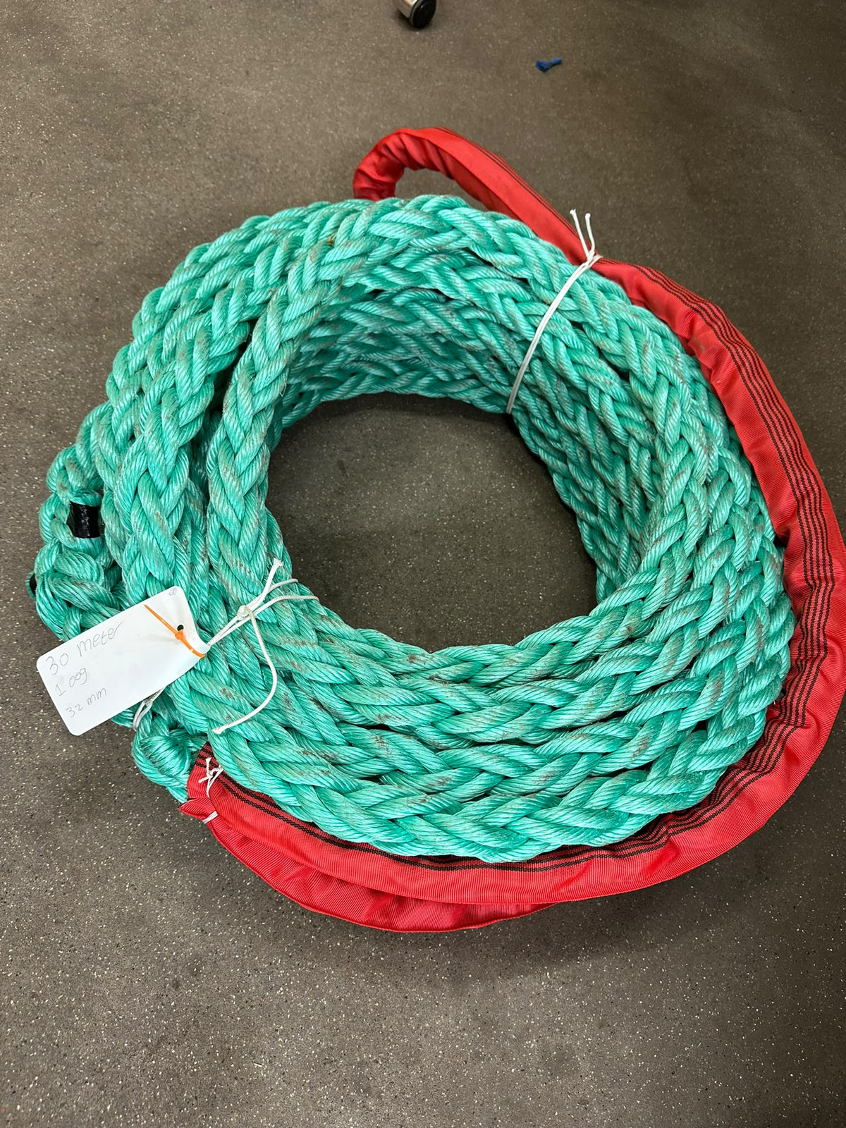 8 strengs scheepstros 30 meter/ 32mm + oog 1,5m