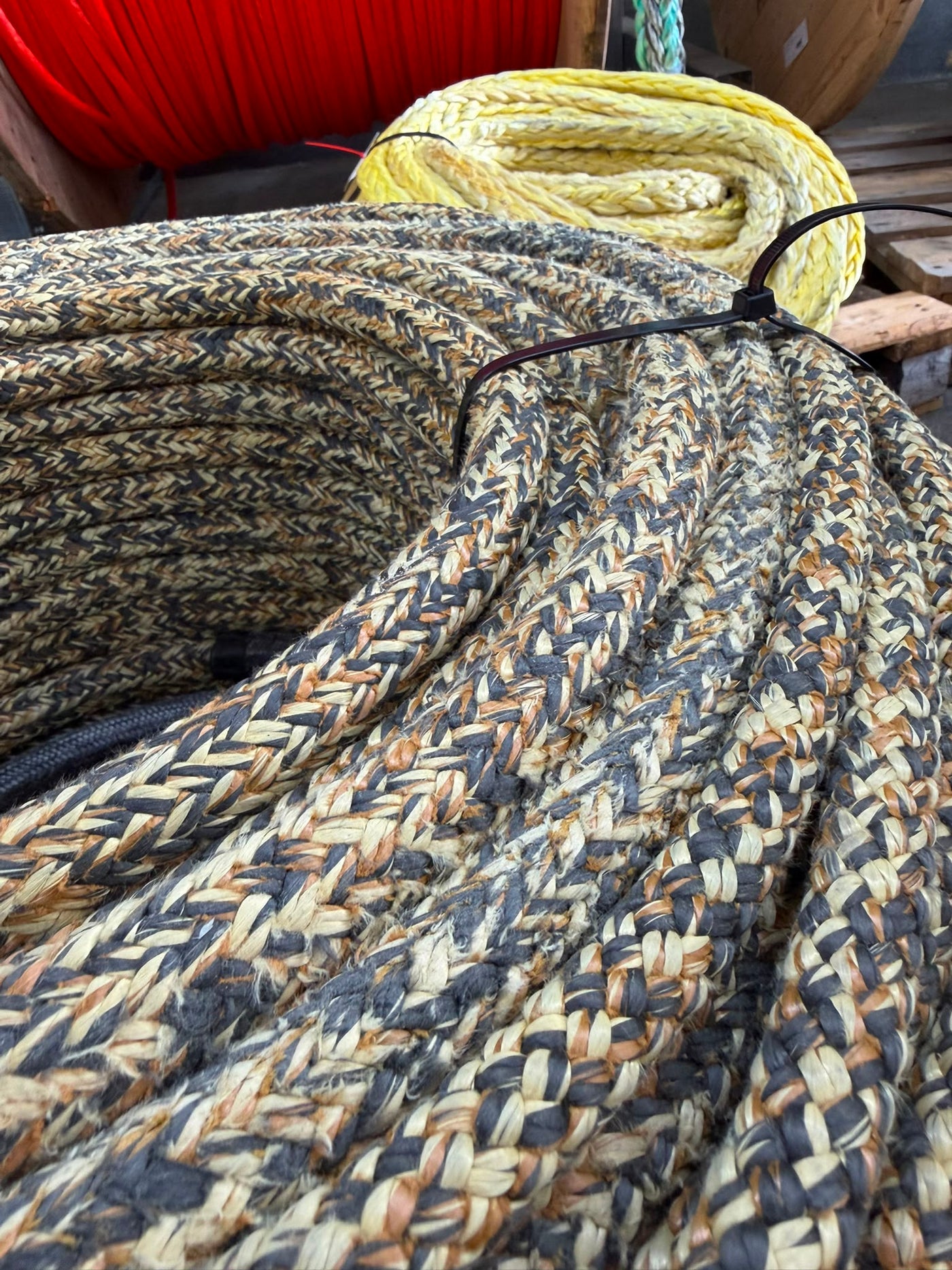 Dyneema met mantel 147m/ 18mm