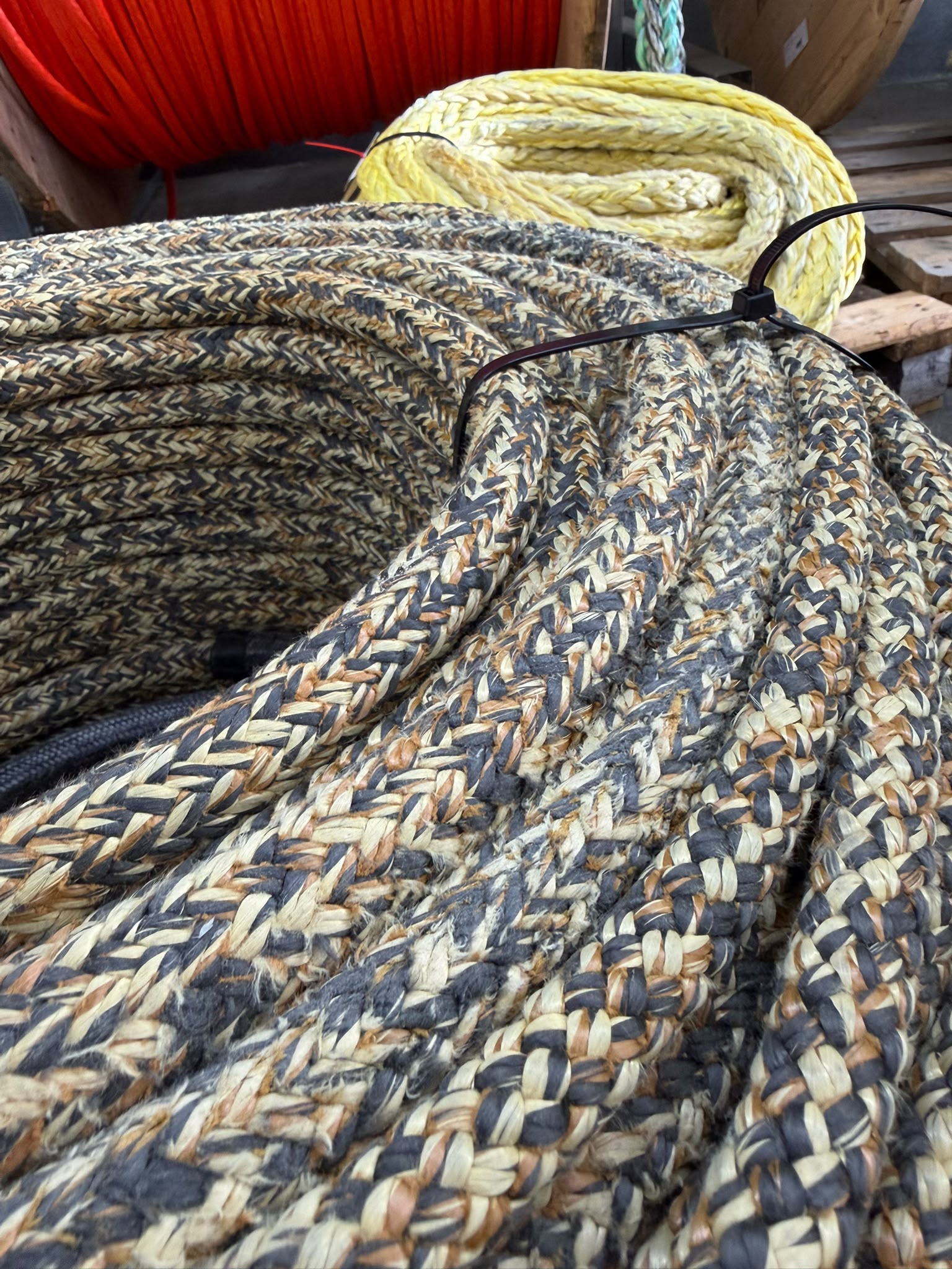 Dyneema met mantel 147m/ 18mm