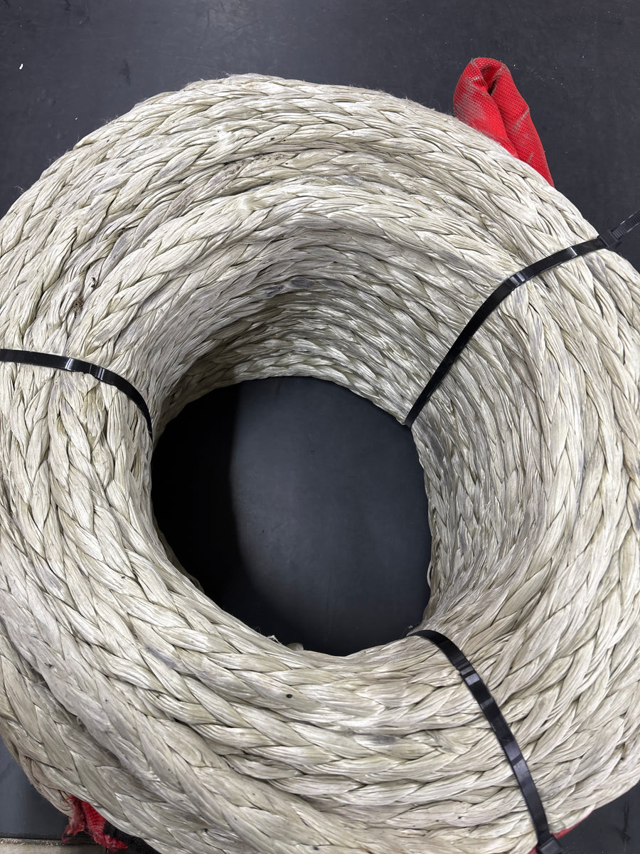 Gebruikte Dyneema 68m/ 26mm + 2 ogen van 1m