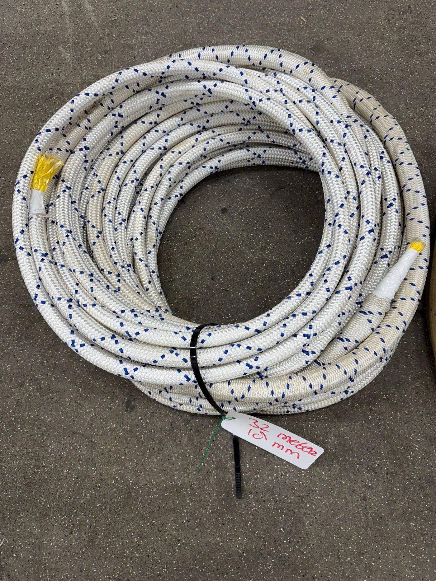 Dyneema met mantel | 32 meter / 18mm